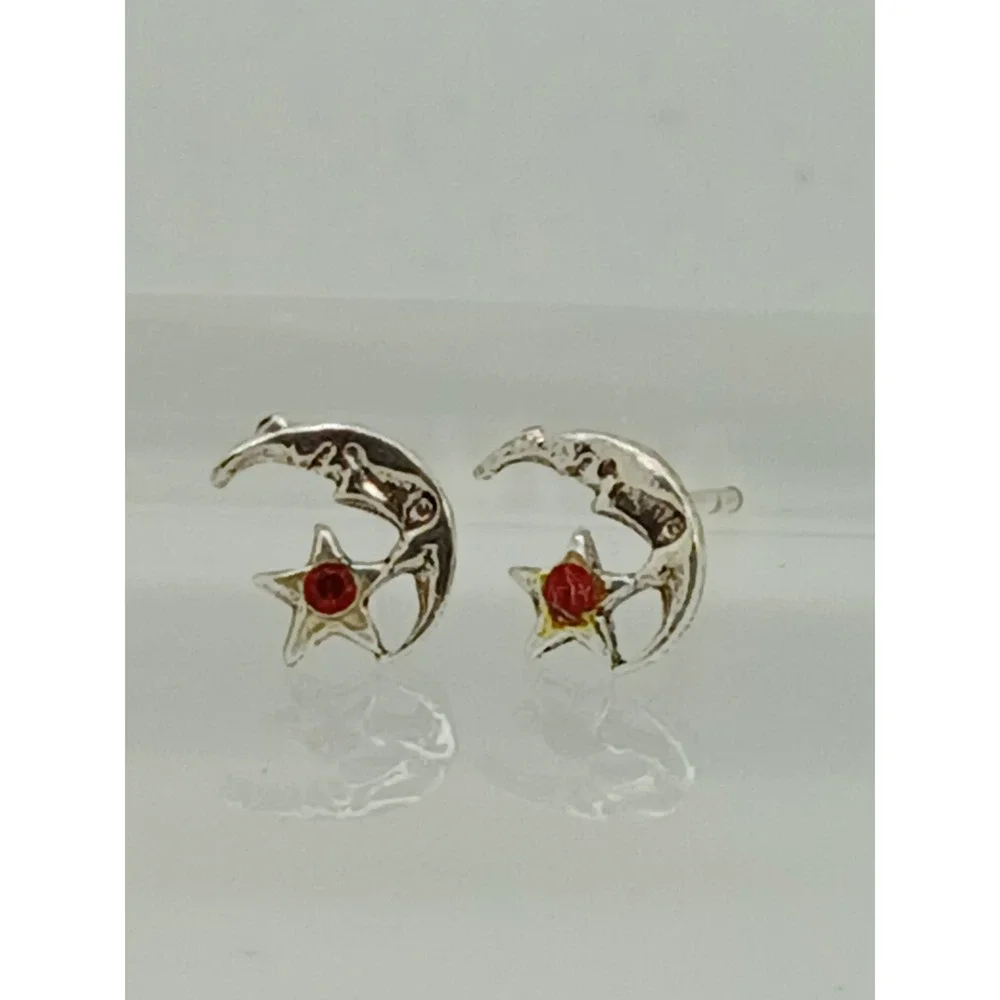925 Sterling Silver Crescent Moon and Star Red Crystal‎ Stud Earrings Celestial